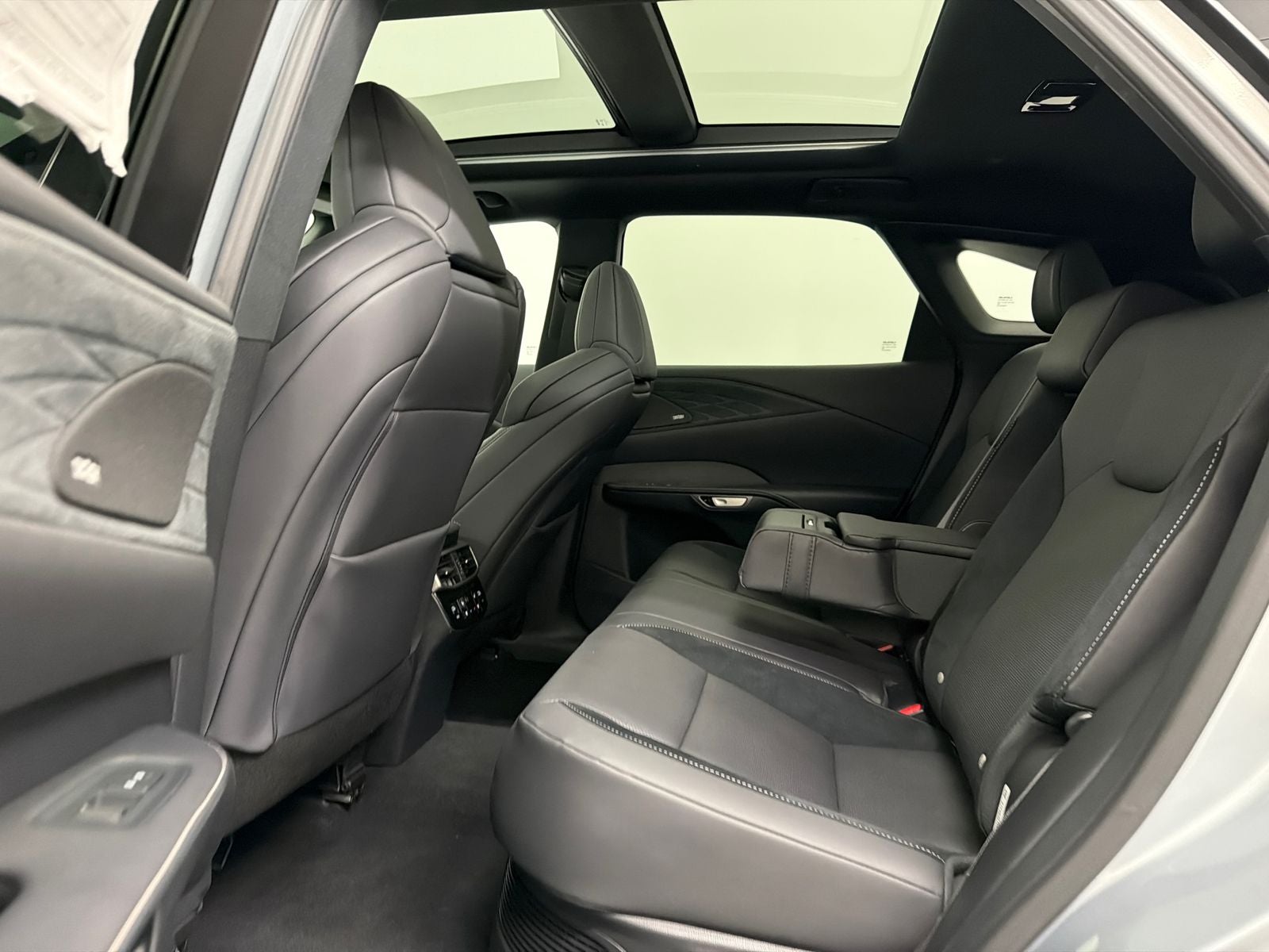2024 Lexus RX 500h F SPORT Performance