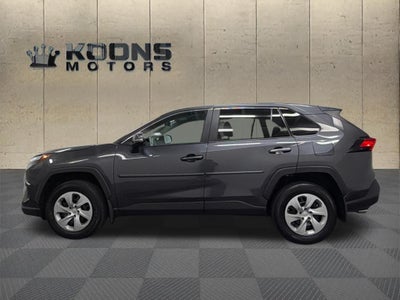 2023 Toyota RAV4 LE