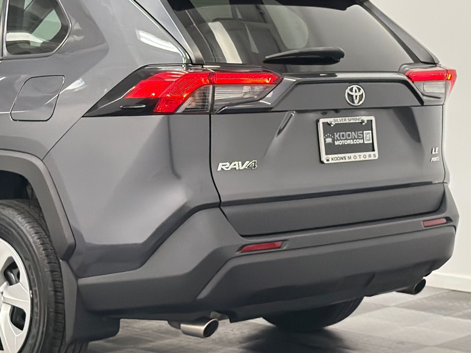 2023 Toyota RAV4 LE