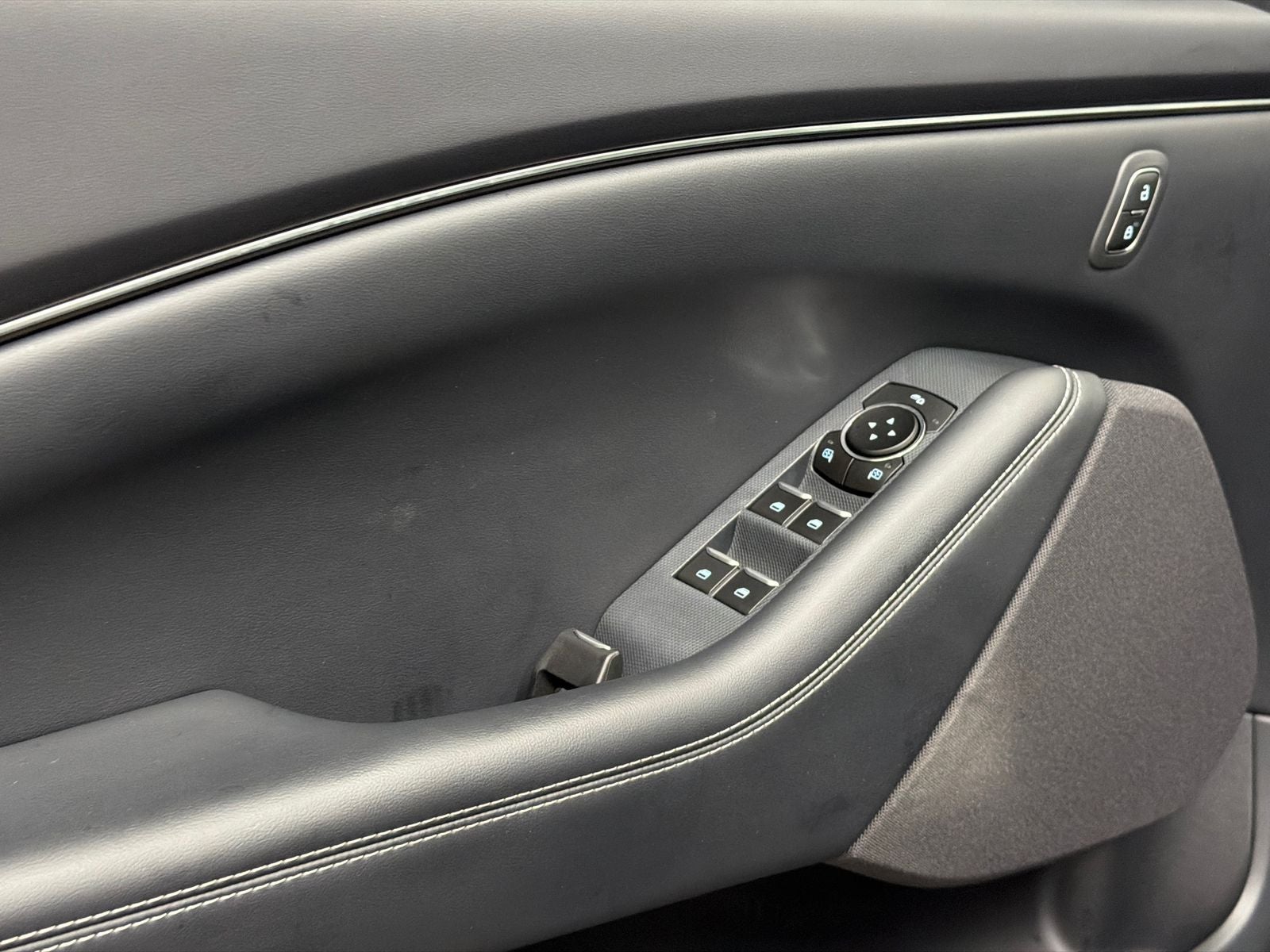 2023 Ford Mustang Mach-E Select