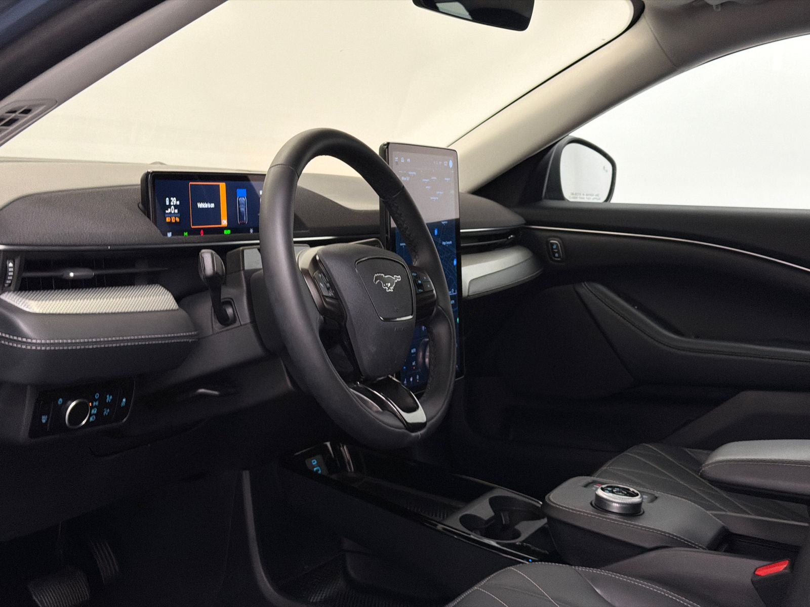 2023 Ford Mustang Mach-E California Route 1