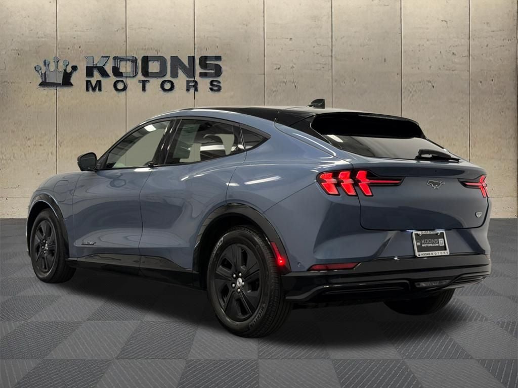 2023 Ford Mustang Mach-E California Route 1