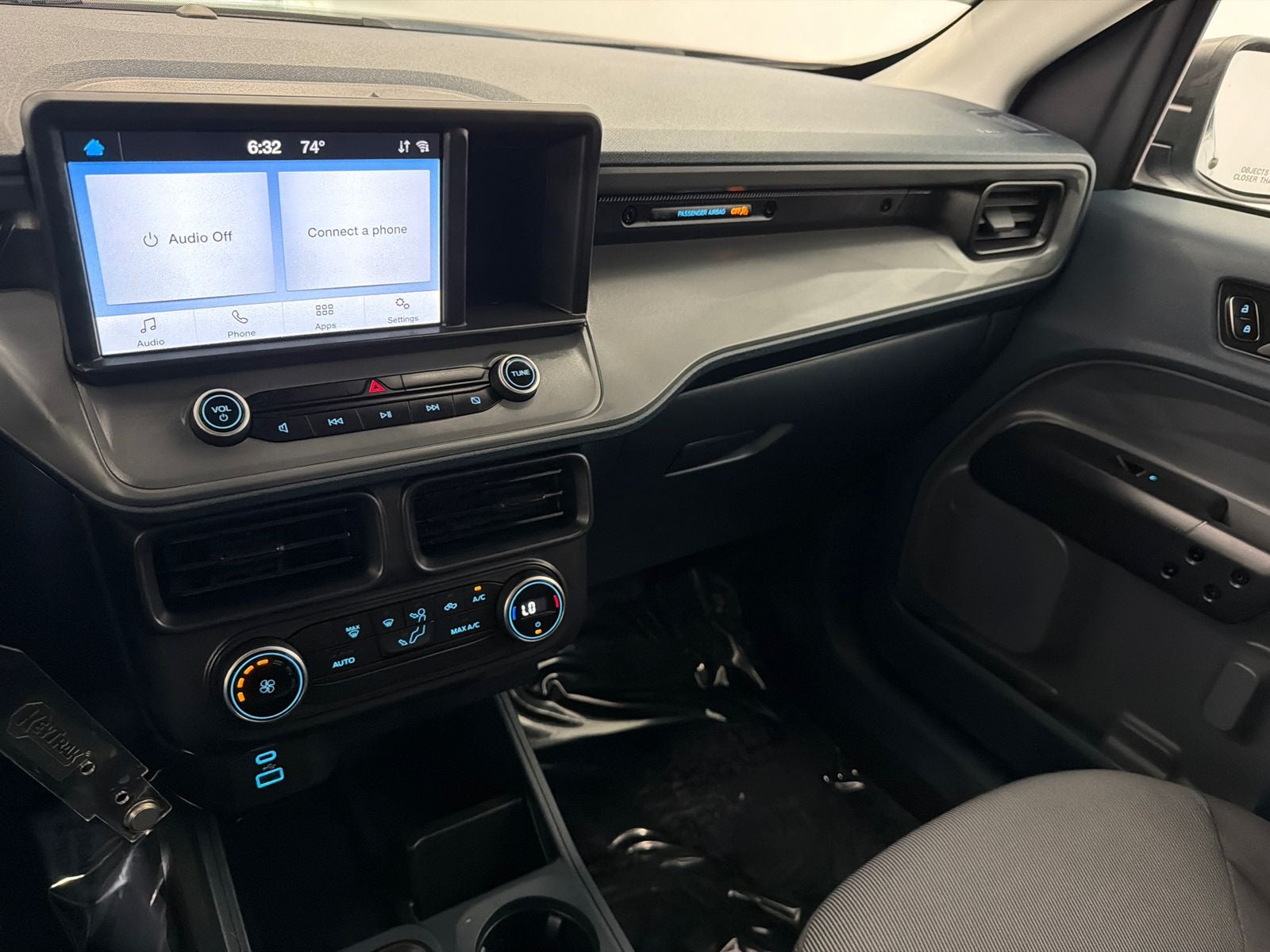 2022 Ford Maverick XL