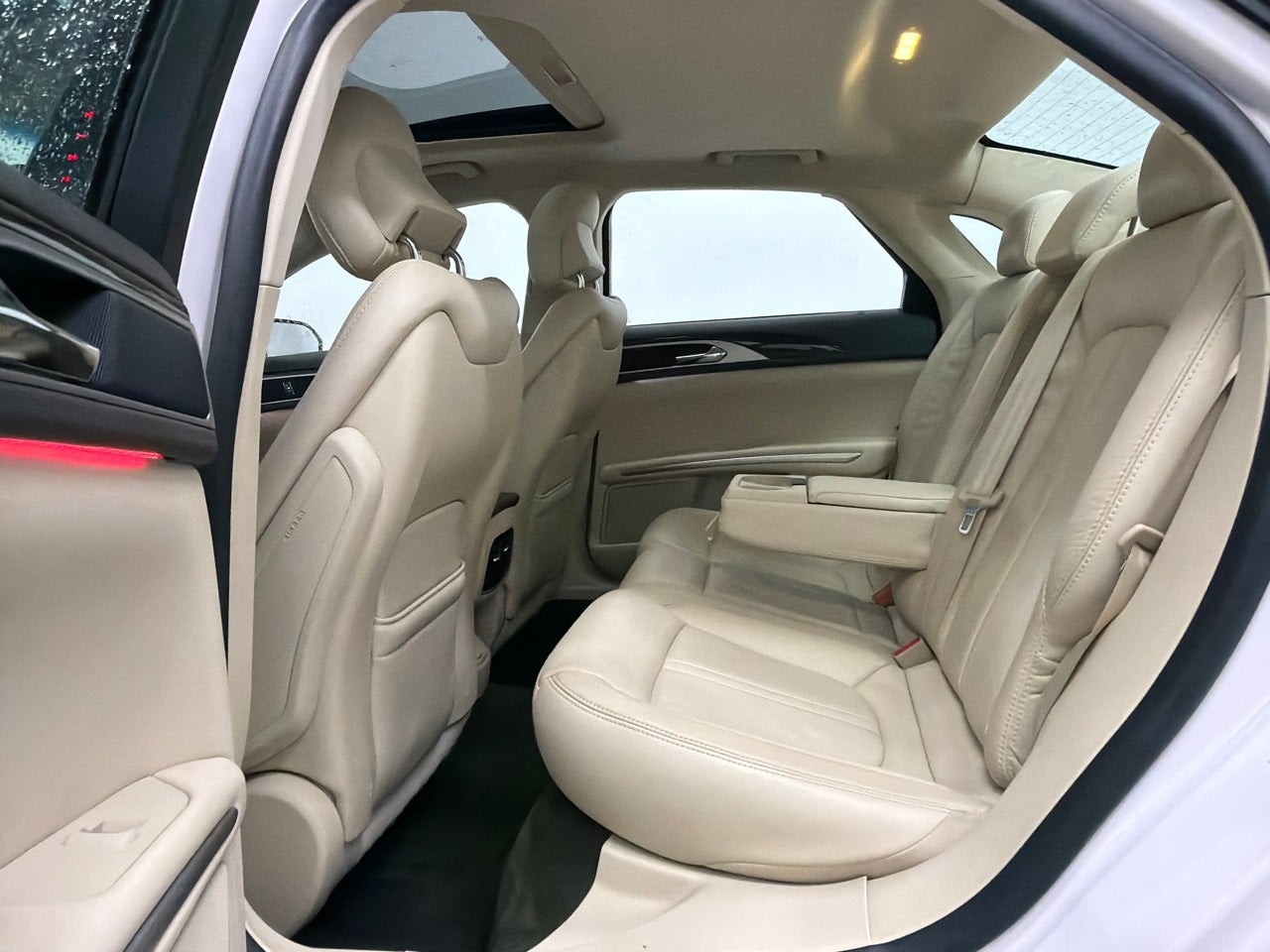 2014 Lincoln MKZ Hybrid