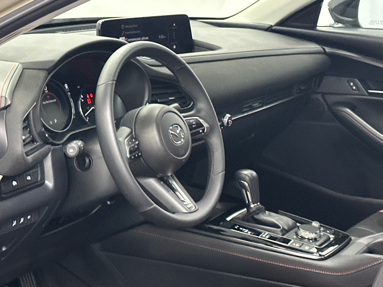 2025 Mazda Mazda CX-30 2.5 Carbon Turbo