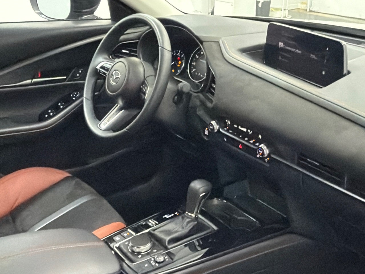 2025 Mazda Mazda CX-30 2.5 Carbon Turbo