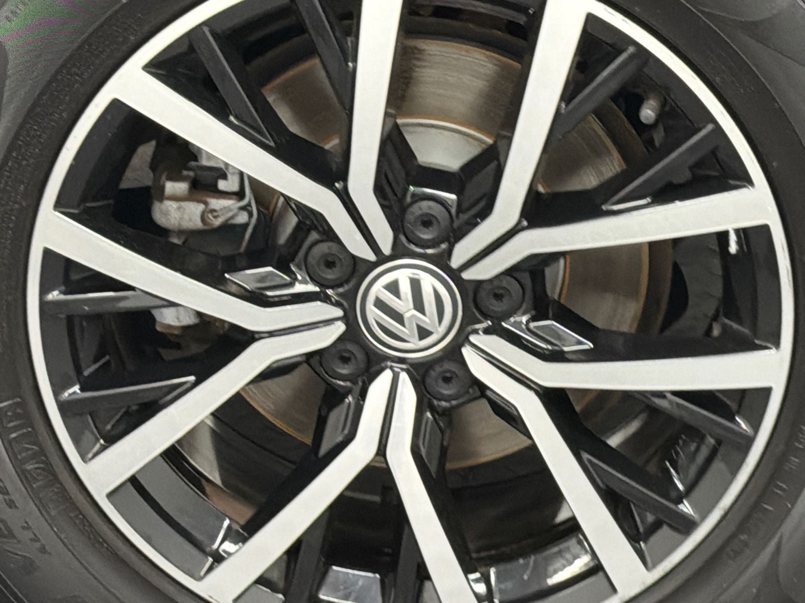 2021 Volkswagen Tiguan 2.0T SEL
