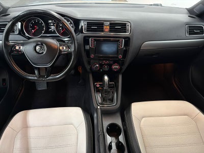 2016 Volkswagen Jetta 1.8T Sport