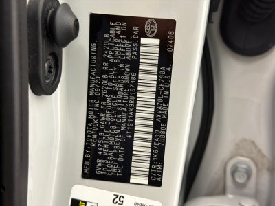 2024 Toyota Camry SE