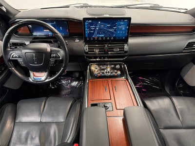 2022 Lincoln Navigator L Reserve