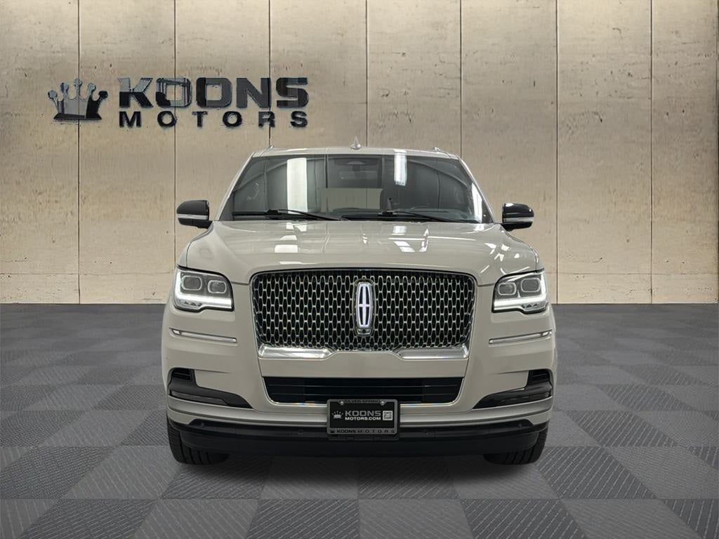 2022 Lincoln Navigator L Reserve