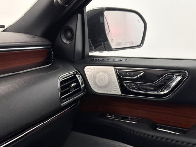 2022 Lincoln Navigator L Reserve