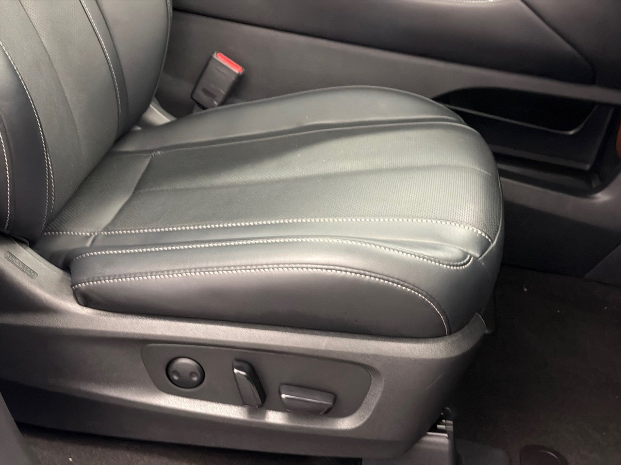 2023 INFINITI QX60 PURE