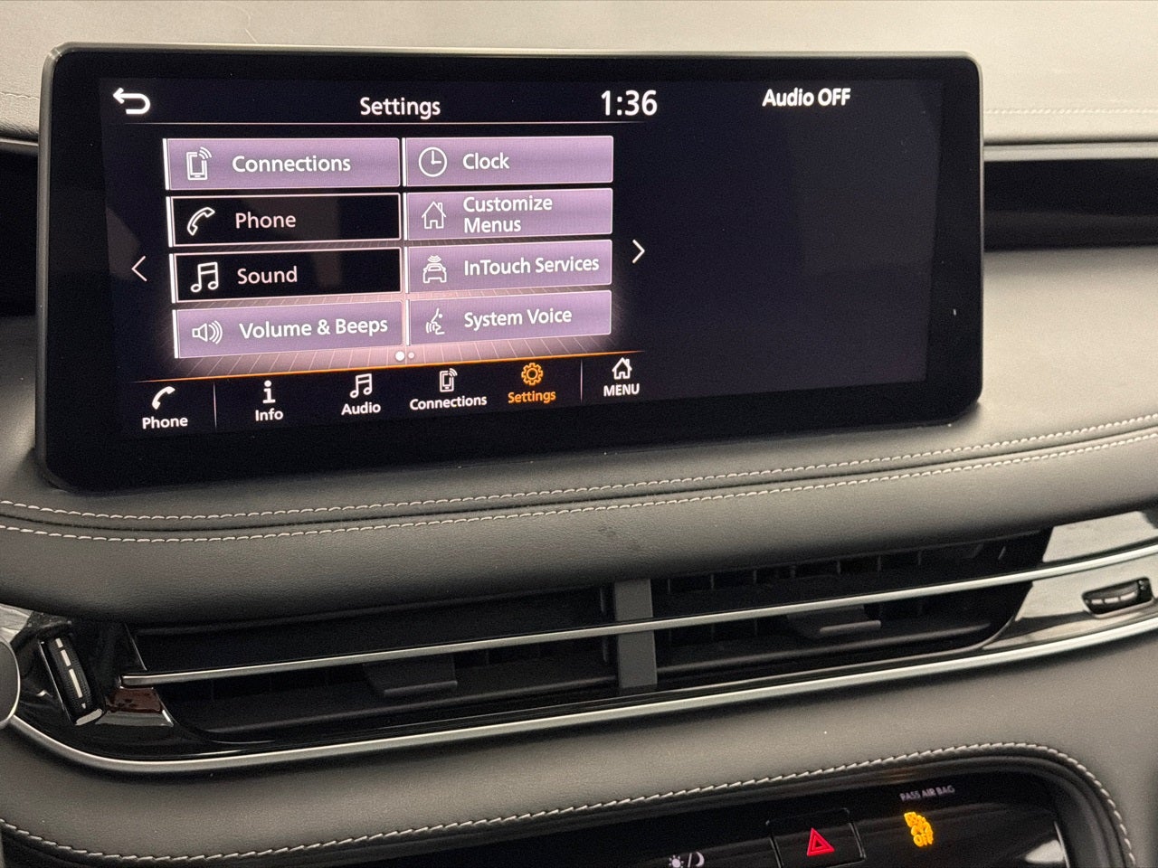 2023 INFINITI QX60 PURE