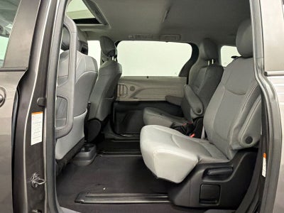 2023 Toyota Sienna XLE 8 Passenger