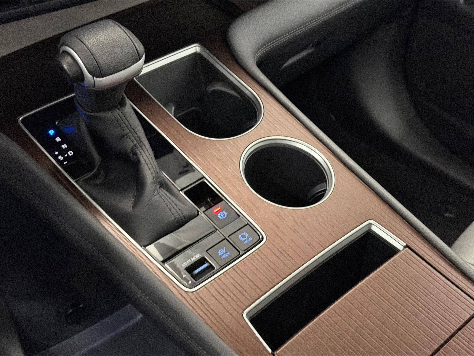 2023 Toyota Sienna XLE 8 Passenger
