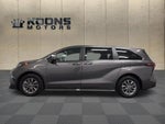 2023 Toyota Sienna XLE 8 Passenger