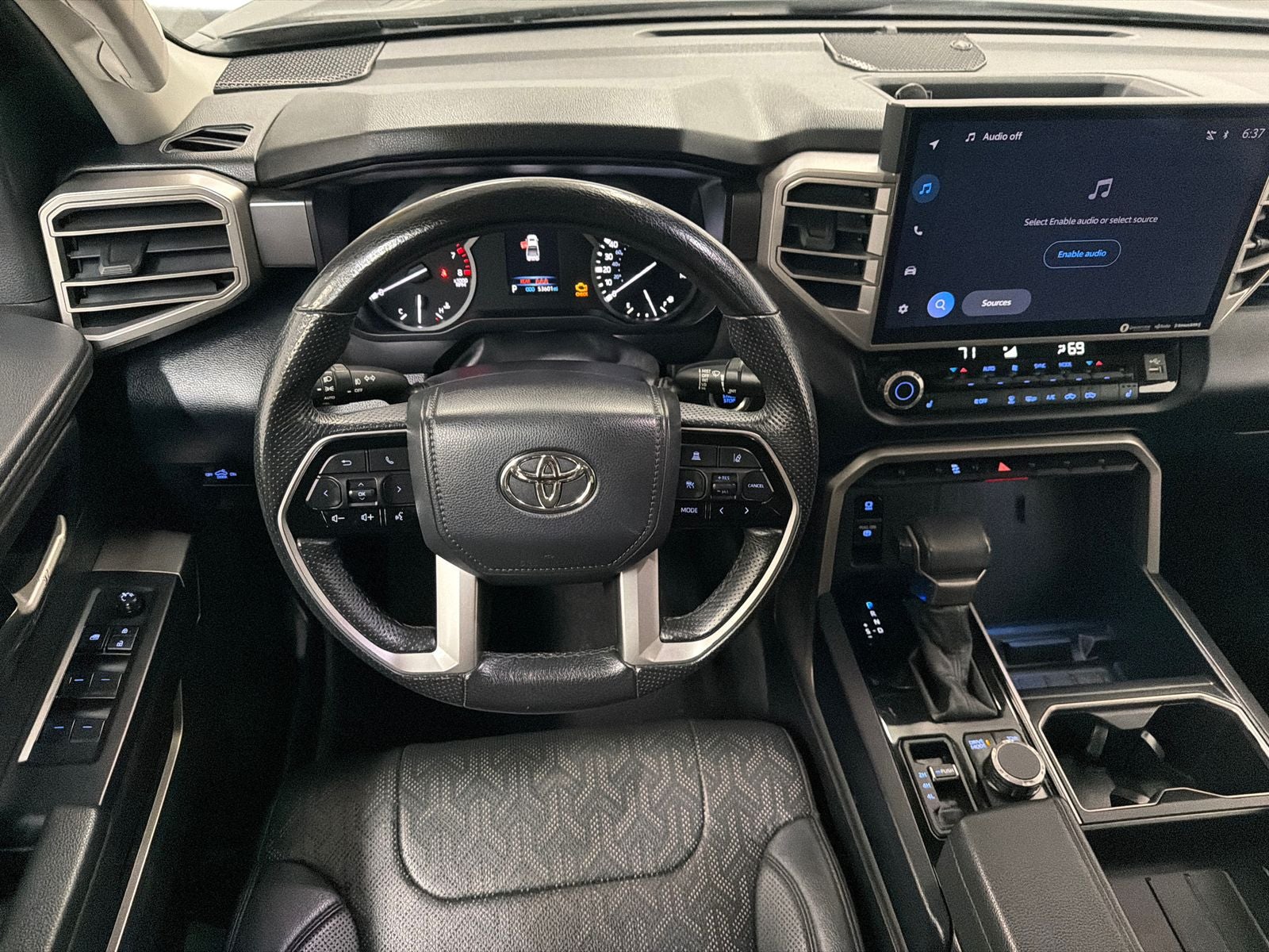 2022 Toyota Tundra SR5