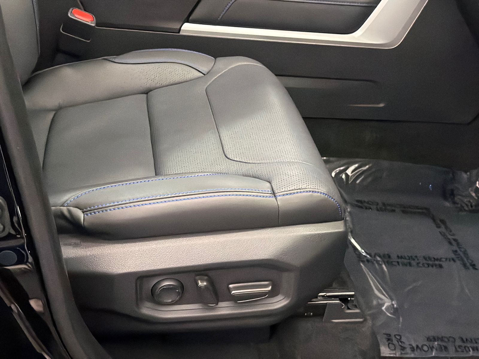 2023 Toyota Tundra Hybrid Platinum