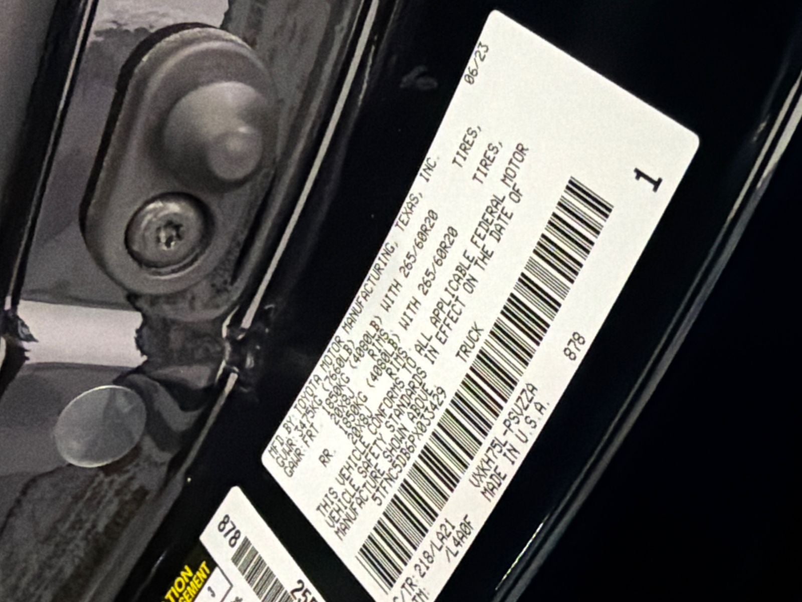 2023 Toyota Tundra Hybrid Platinum