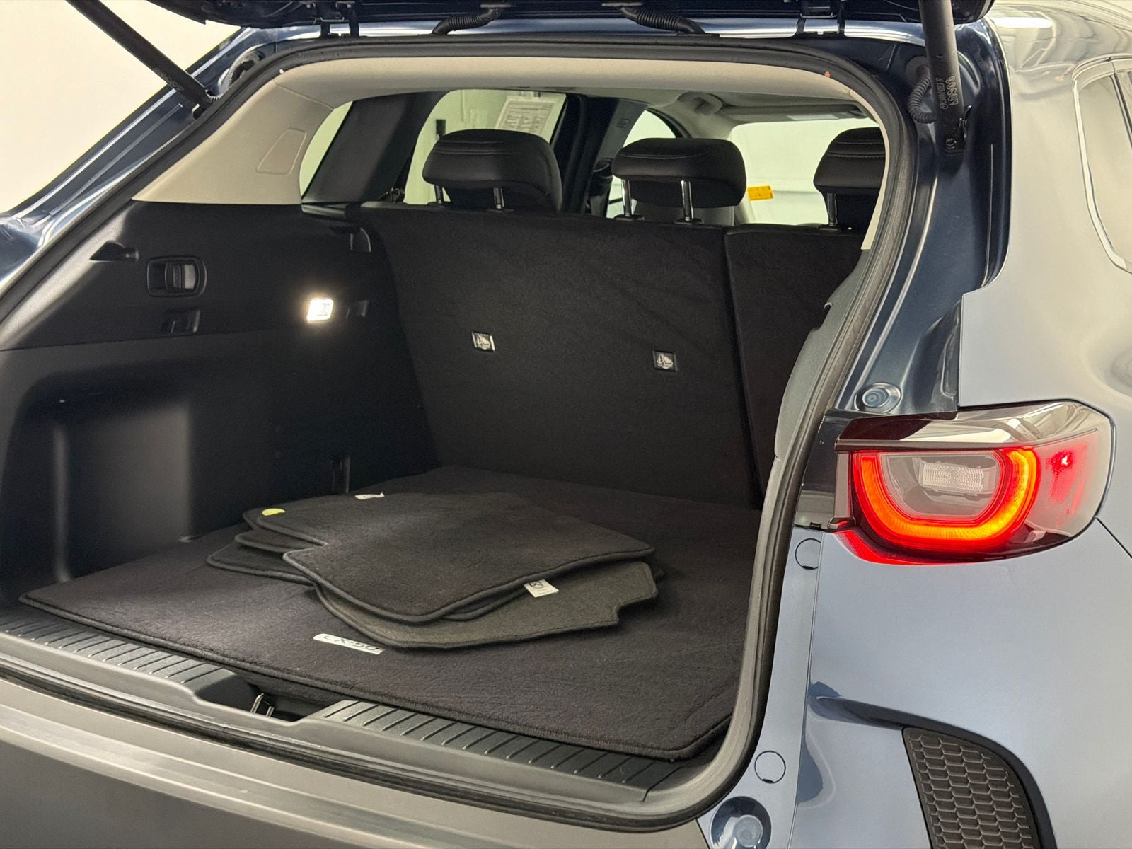 2026 Mazda Mazda CX-50 Hybrid Premium Plus