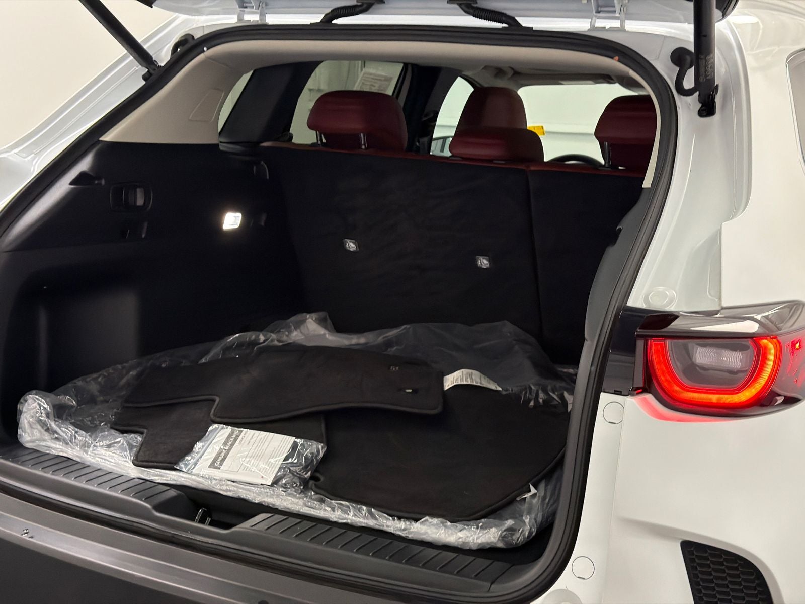 2026 Mazda Mazda CX-50 Hybrid Premium Plus