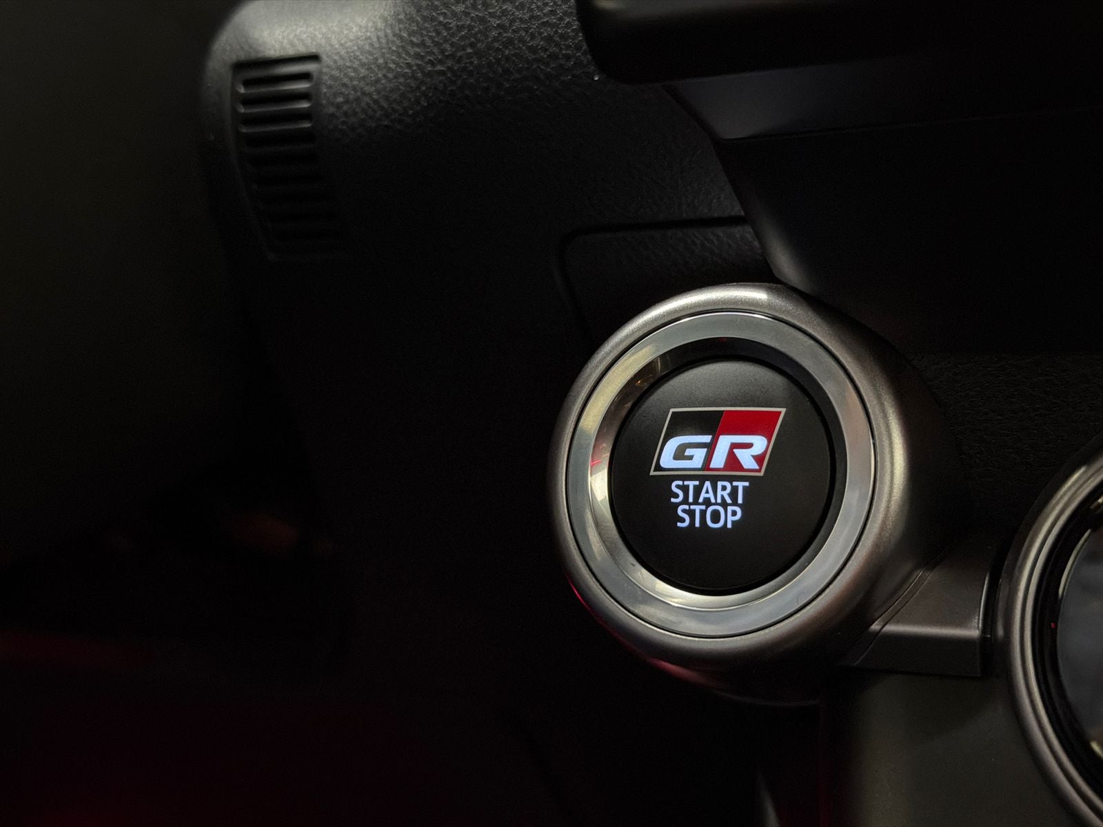 2025 Toyota GR86 Base