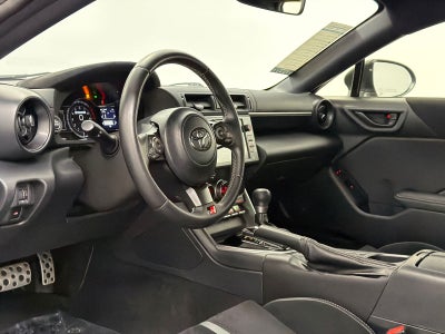 2024 Toyota GR86 Premium