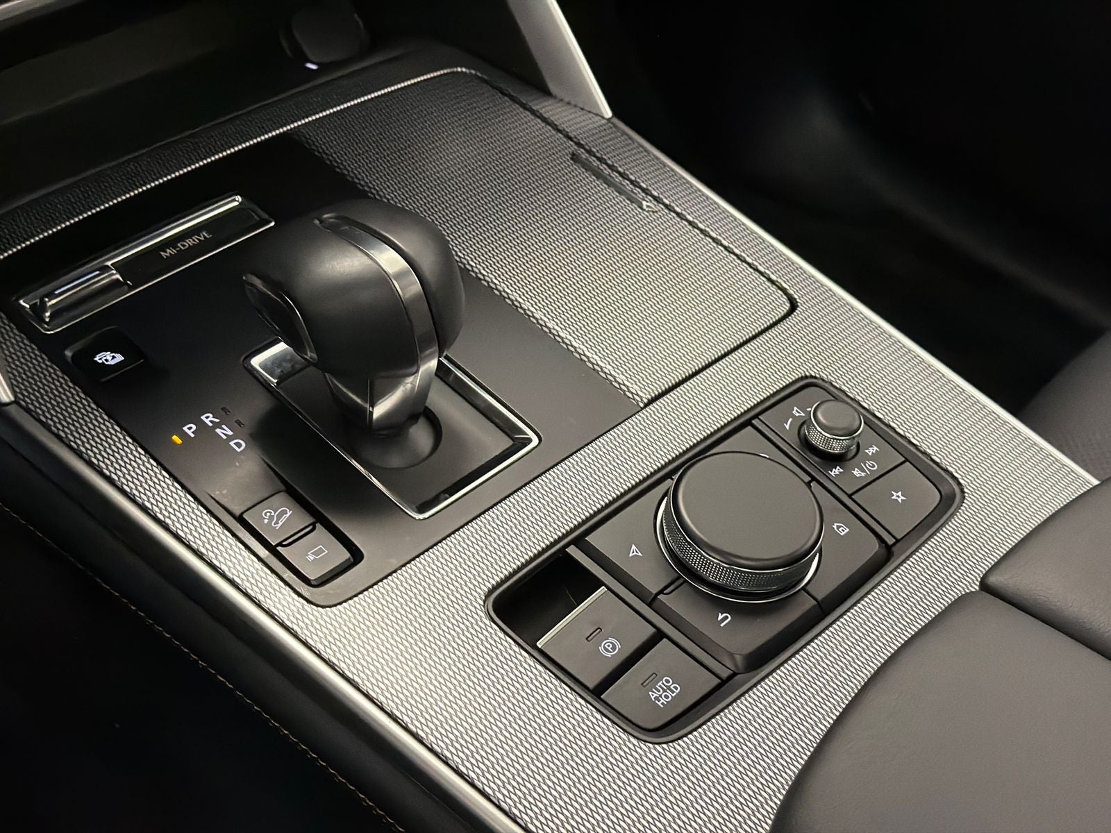 2025 Mazda Mazda CX-70 PHEV Premium Plus