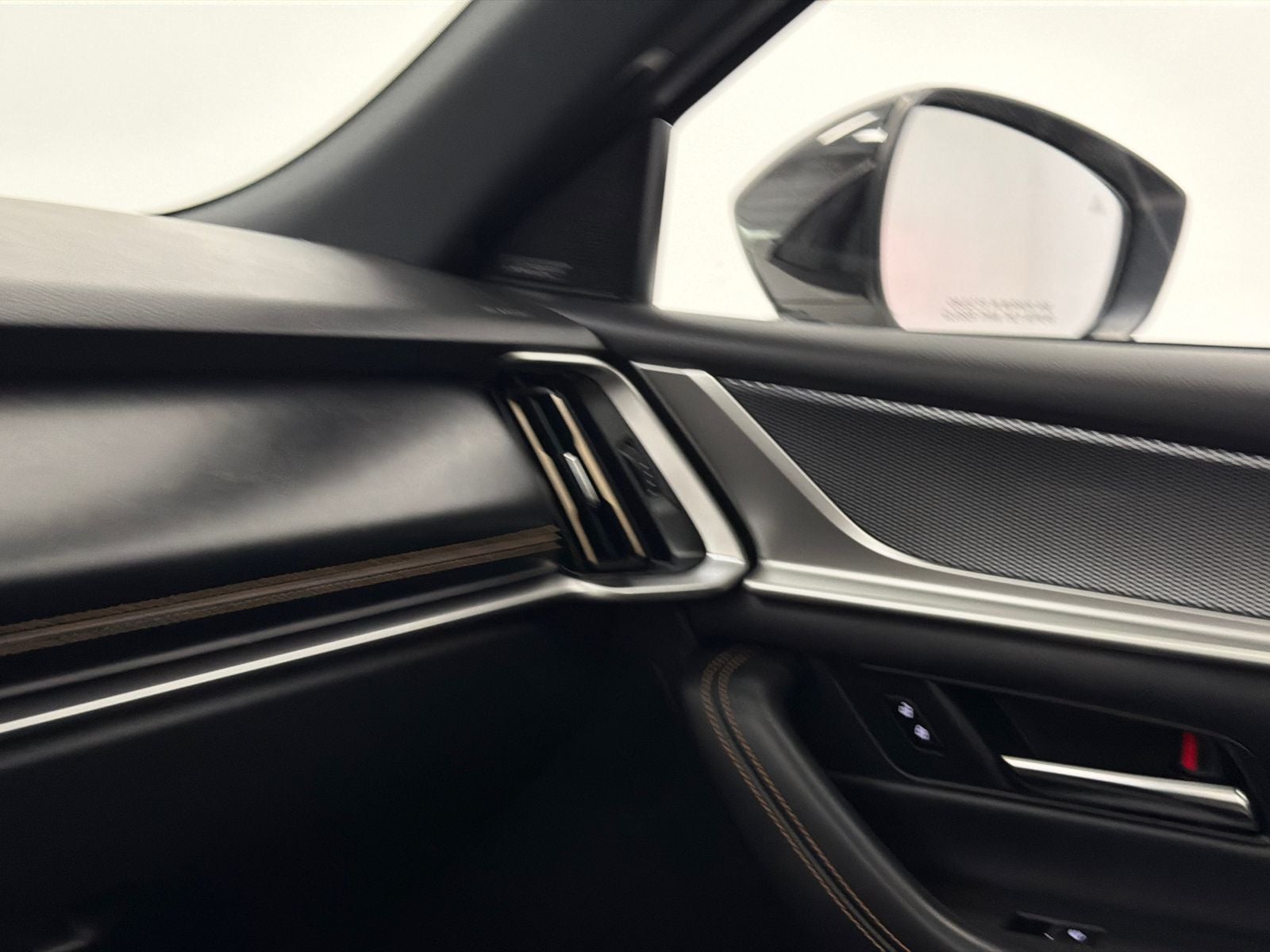 2025 Mazda Mazda CX-70 PHEV Premium Plus