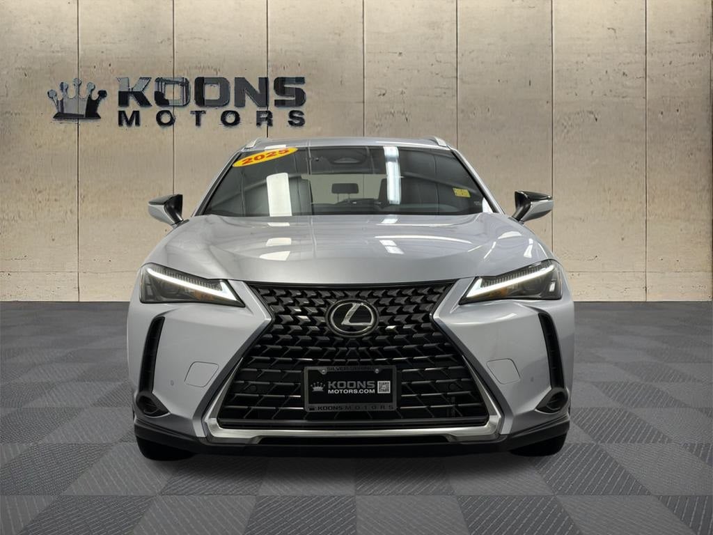 2025 Lexus UX 300h