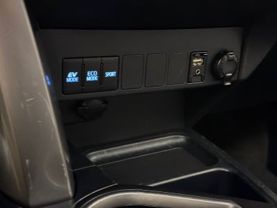 2018 Toyota RAV4 Hybrid XLE