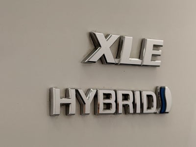 2018 Toyota RAV4 Hybrid XLE