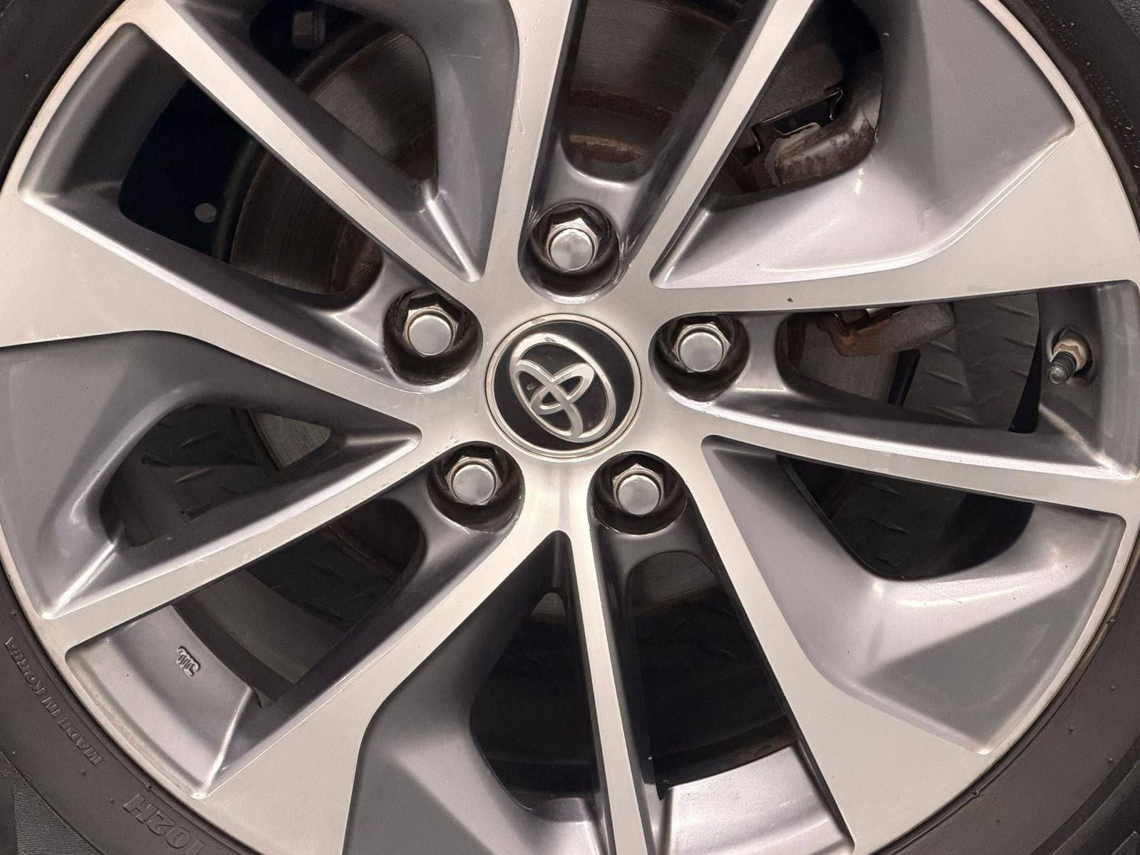 2018 Toyota RAV4 Hybrid XLE