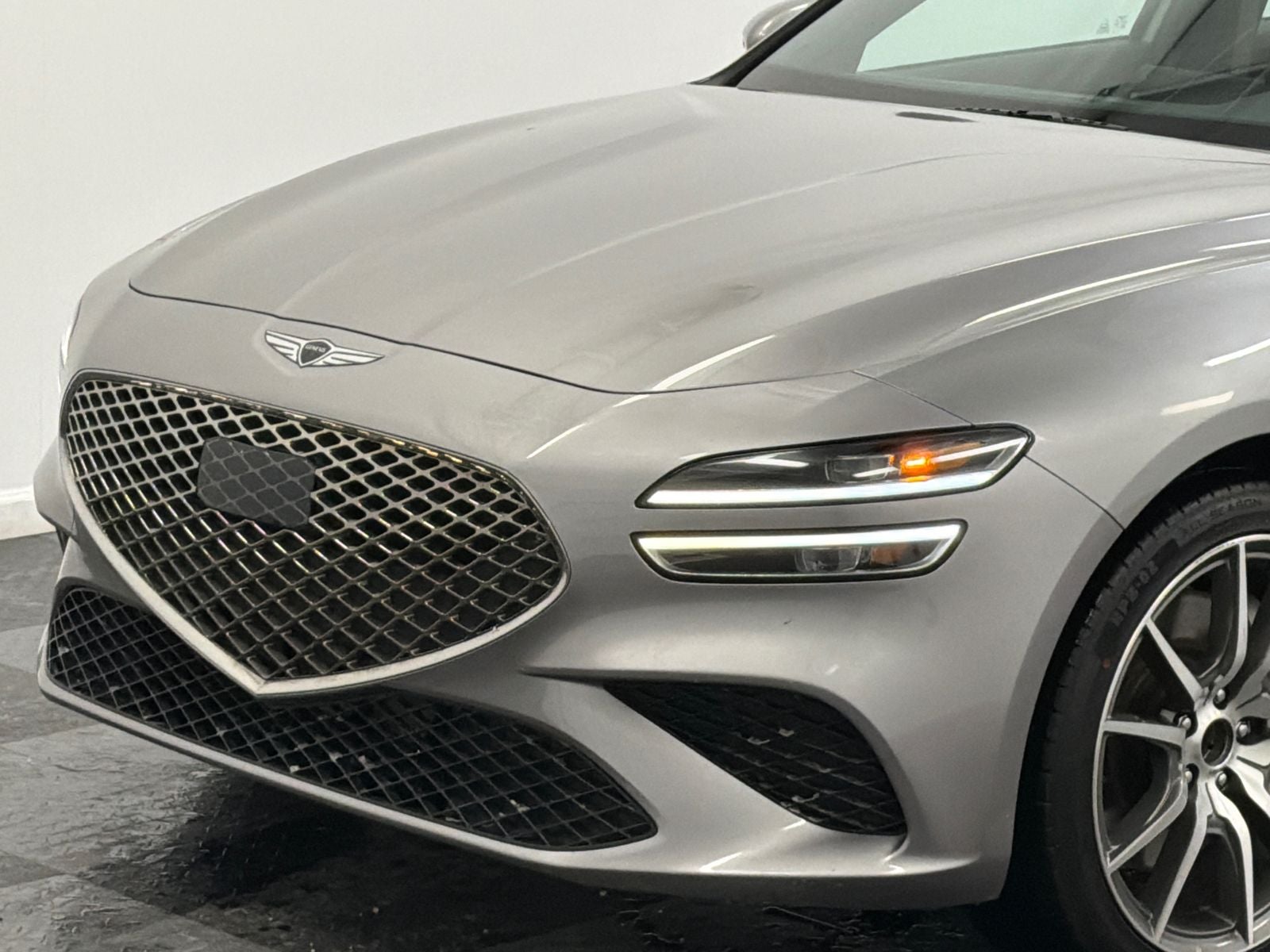 2024 Genesis G70 2.5T