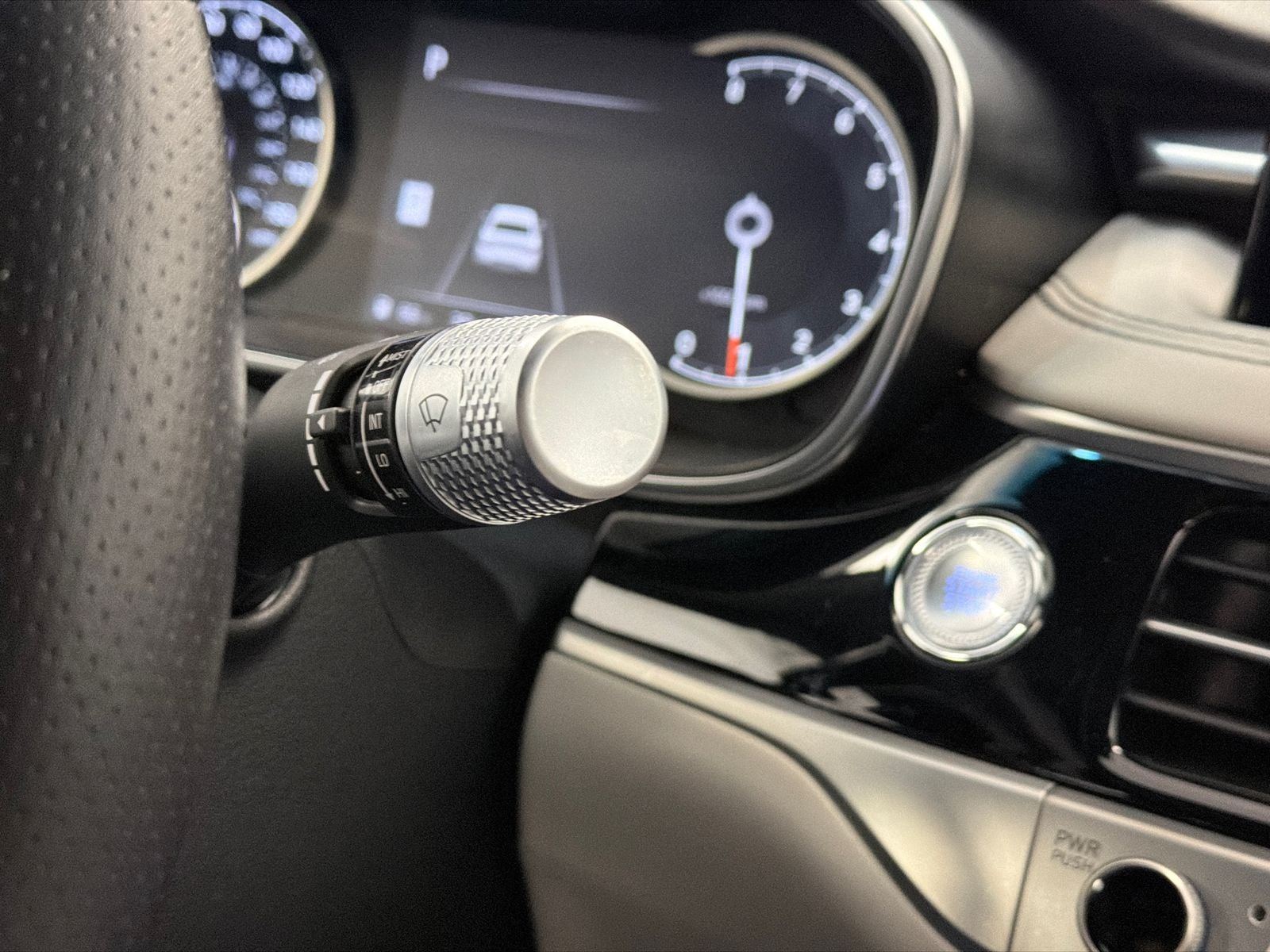 2024 Genesis G70 2.5T