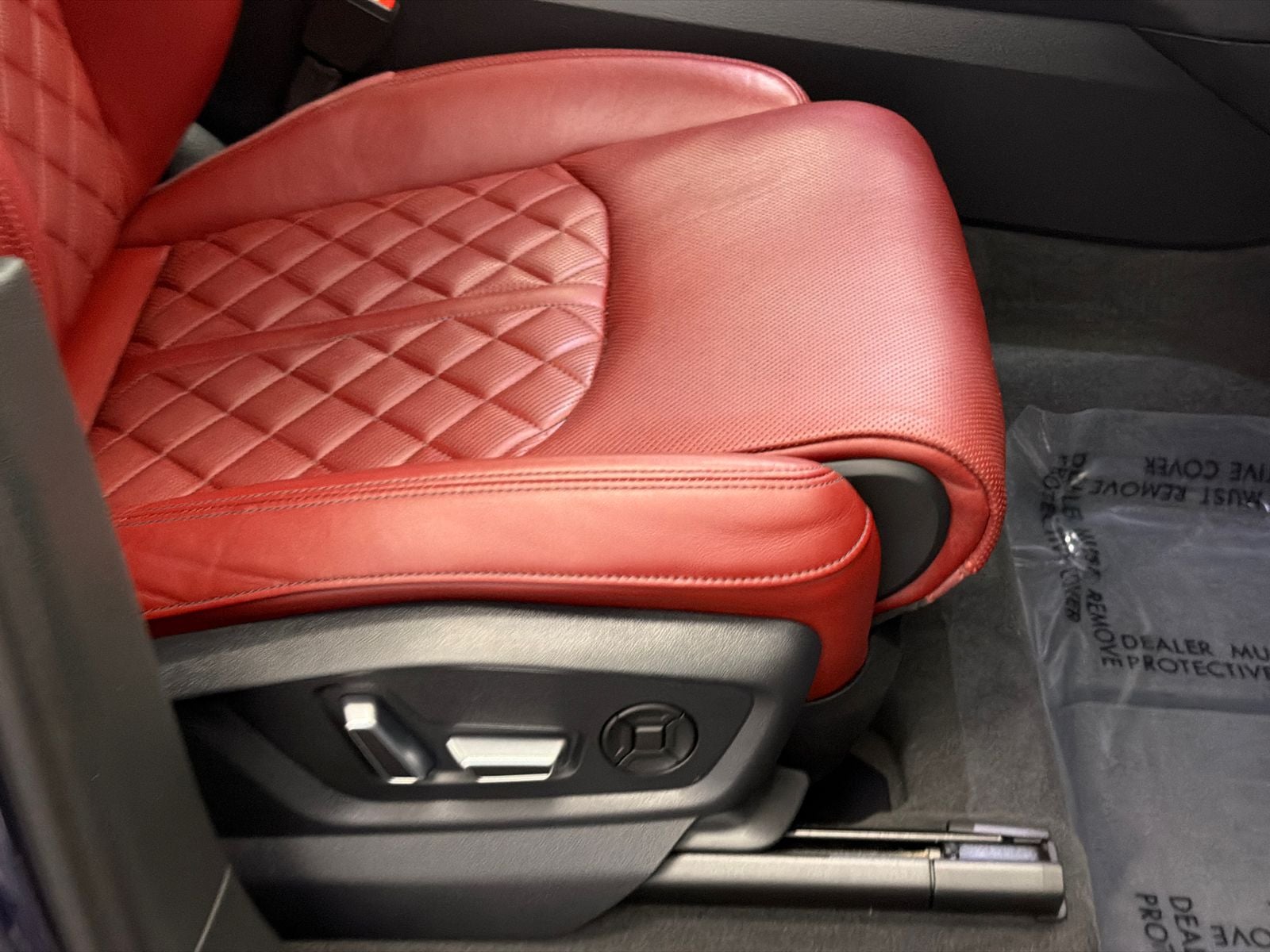 2024 Audi SQ7 Premium Plus quattro