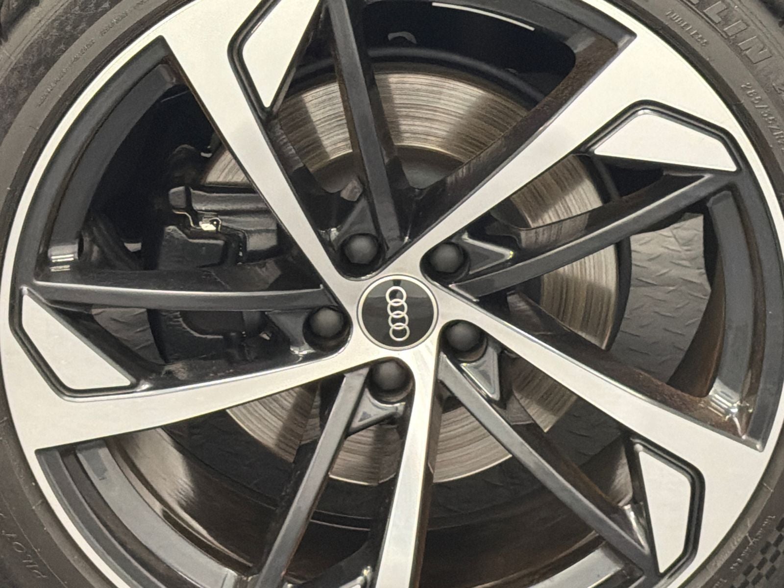 2024 Audi SQ7 Premium Plus quattro