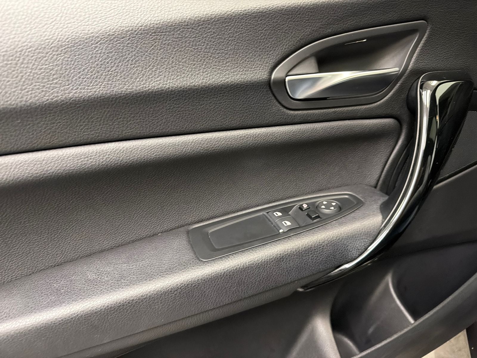 2018 BMW 2 Series 230i