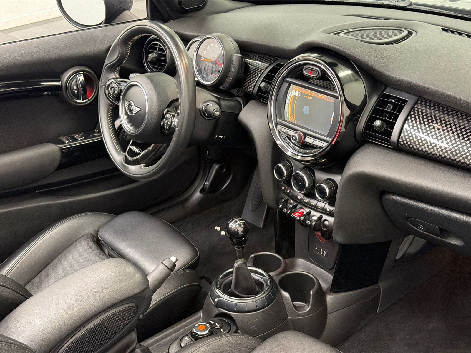 2017 MINI Cooper S Base