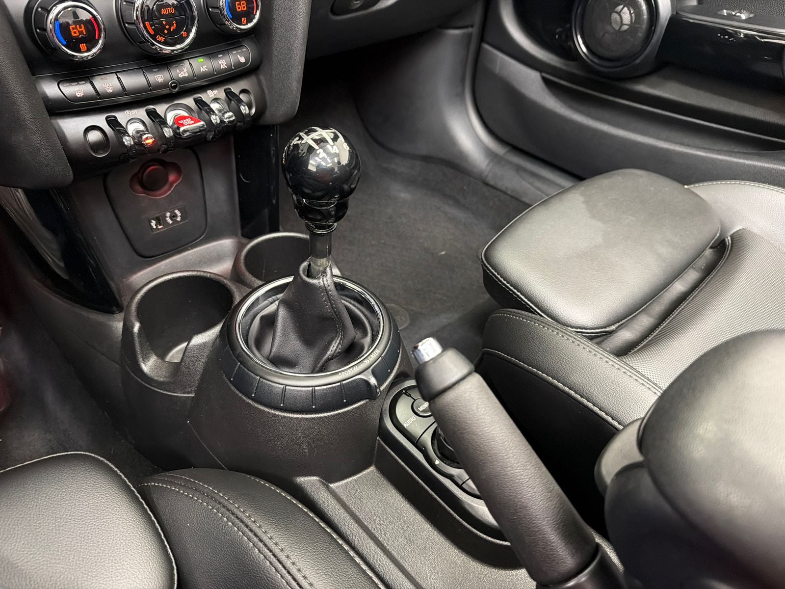 2017 MINI Cooper S Base