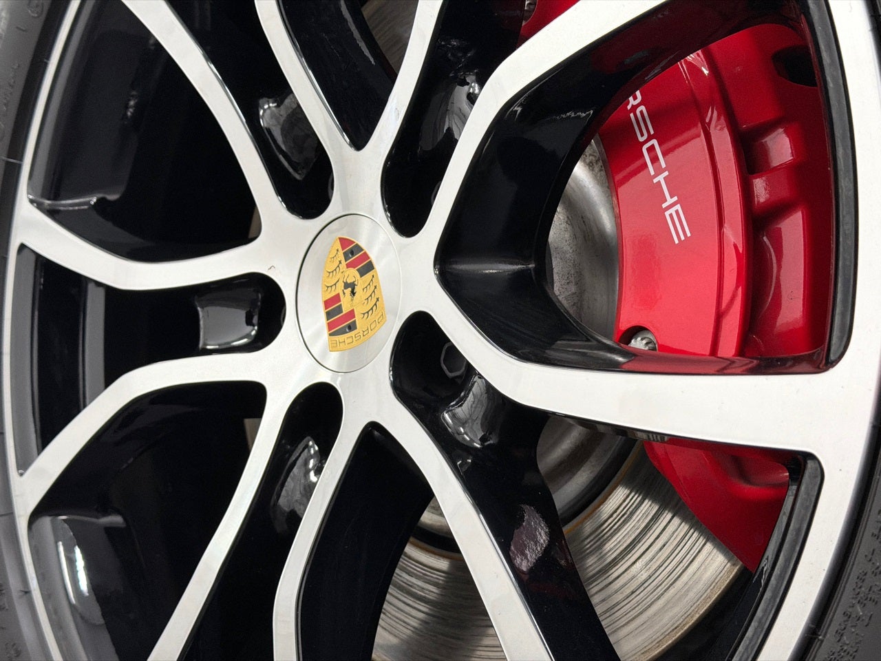 2024 Porsche Cayenne S