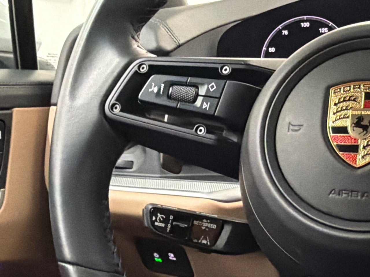 2024 Porsche Cayenne S