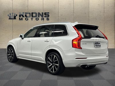 2020 Volvo XC90 T6 Momentum