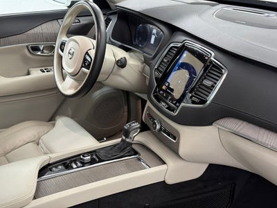 2021 Volvo XC90 T6 Inscription