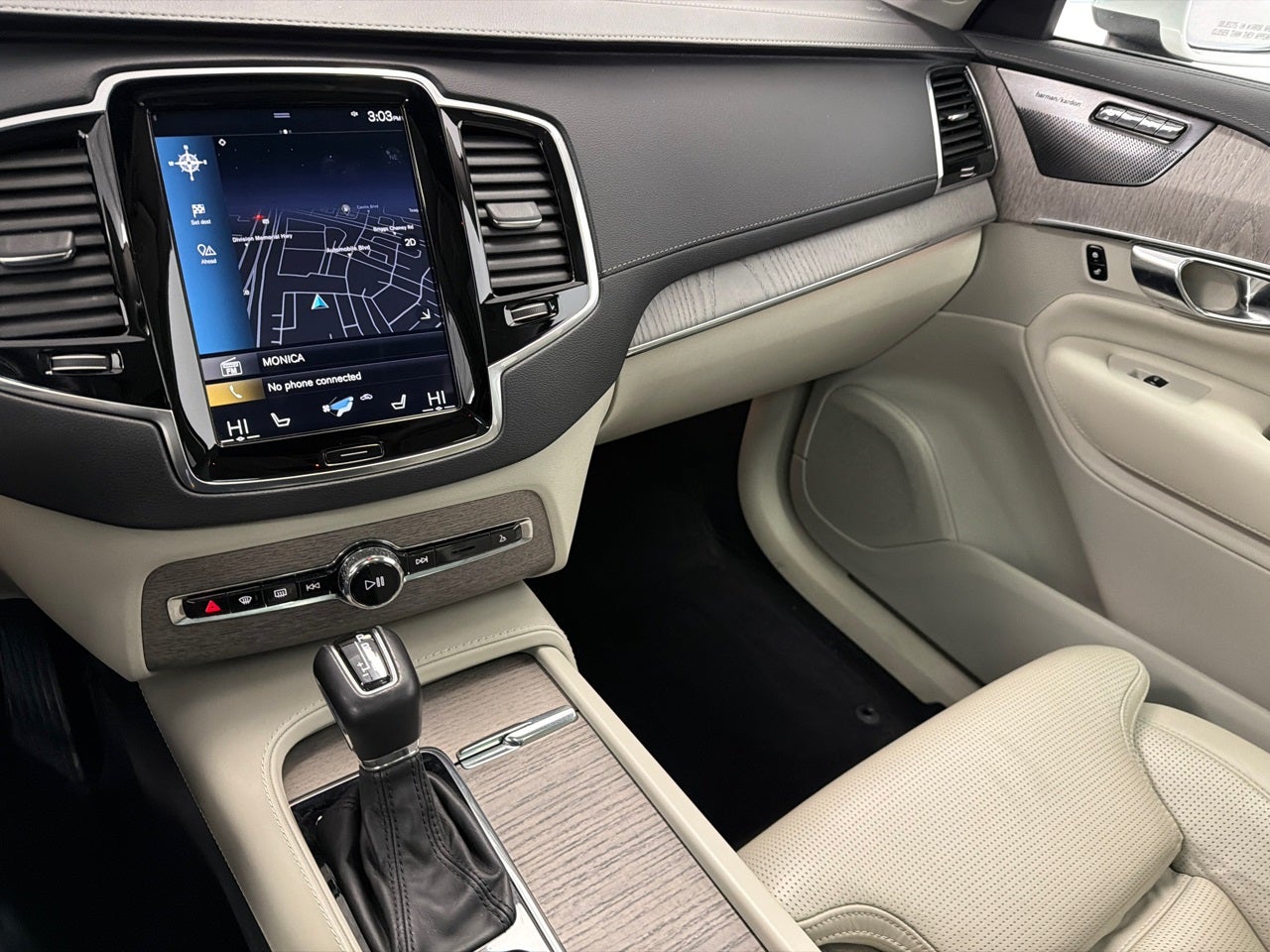 2021 Volvo XC90 T6 Inscription