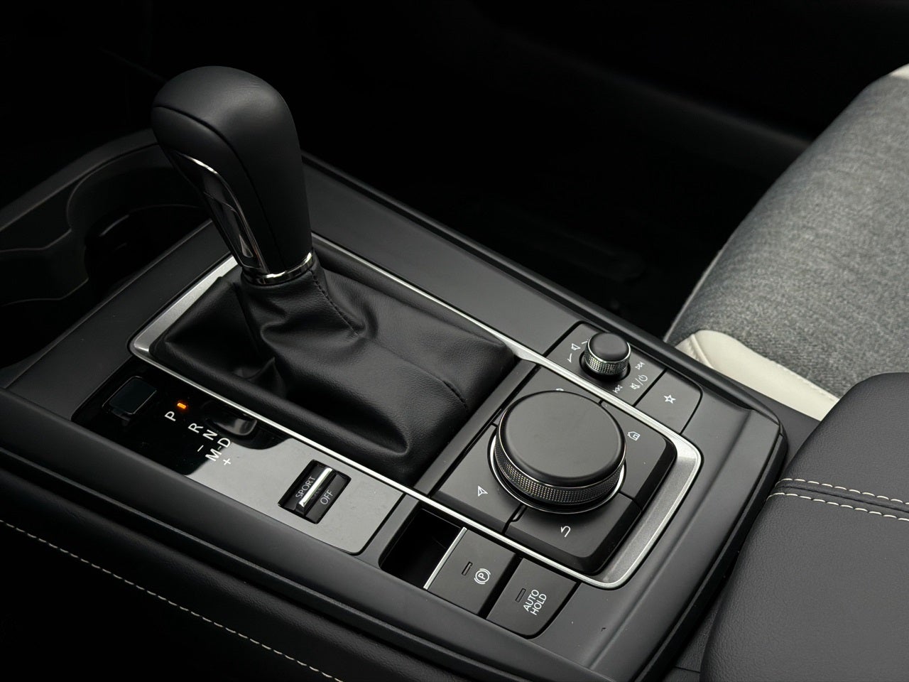 2026 Mazda Mazda CX-30 2.5 S Aire Edition