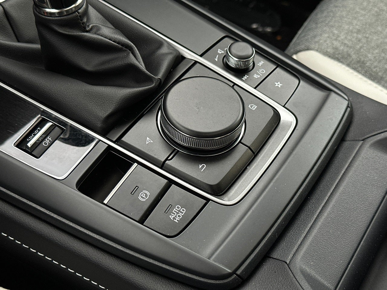 2026 Mazda Mazda CX-30 2.5 S Aire Edition