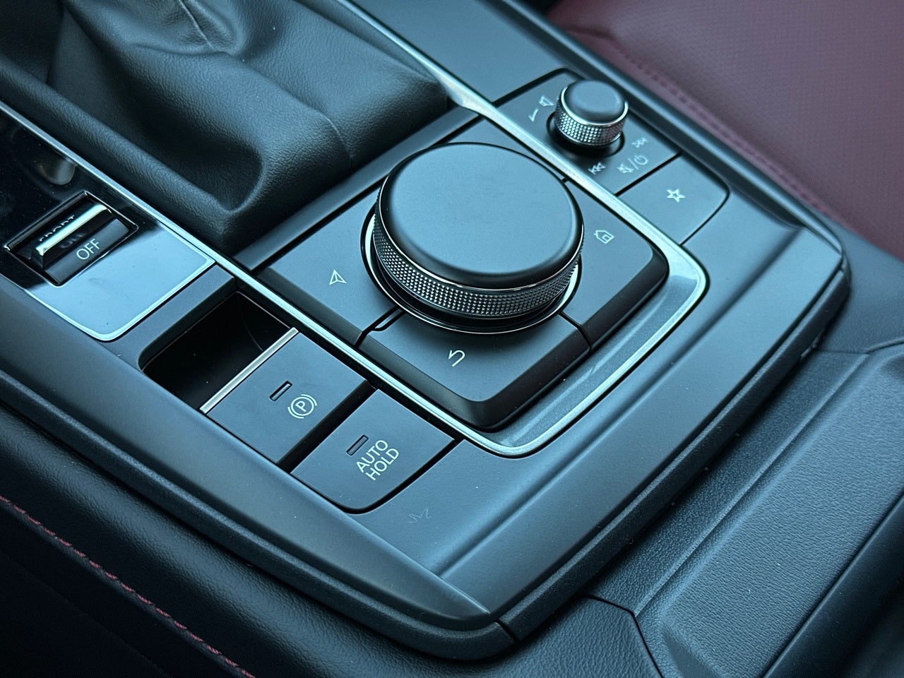 2026 Mazda Mazda CX-30 2.5 S Carbon Edition AWD