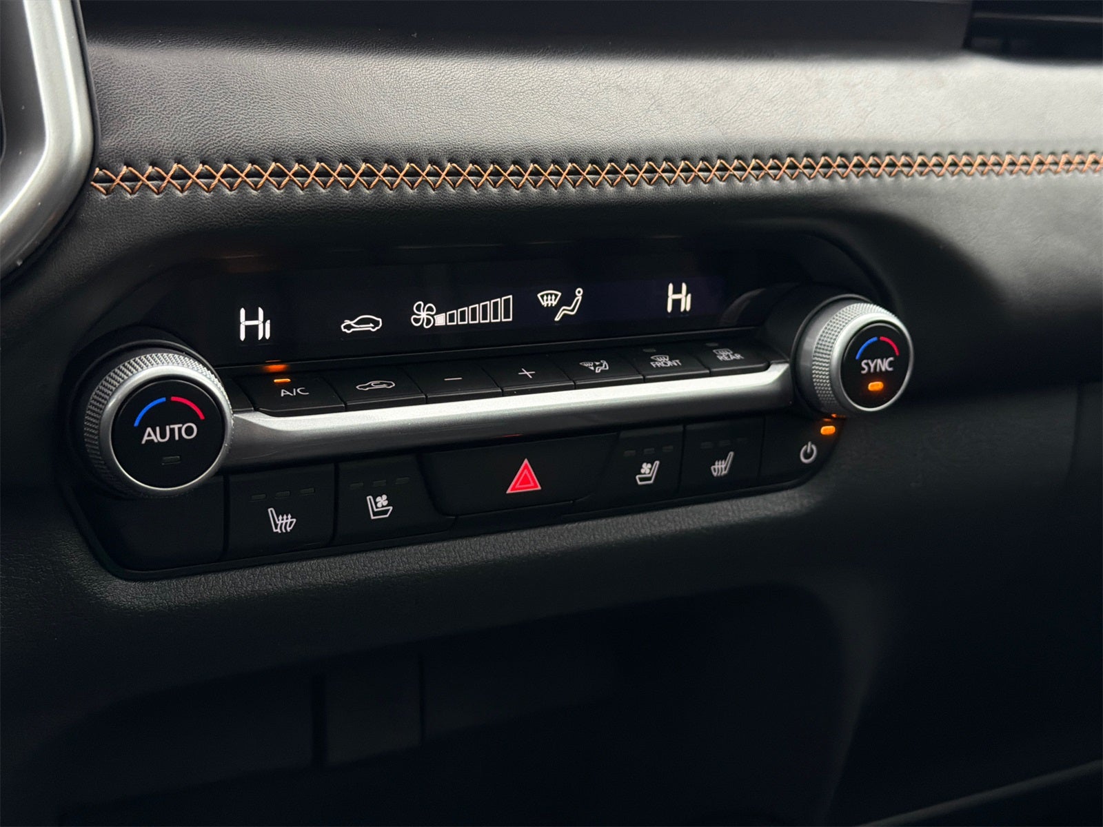 2026 Mazda Mazda CX-50 Hybrid Premium AWD